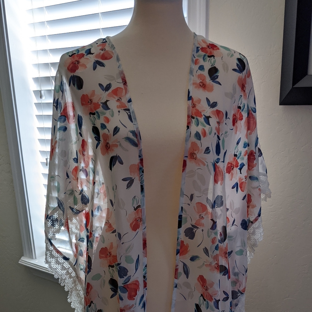 NWOT motherhood maternity cover